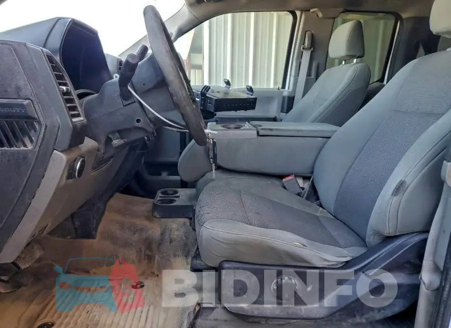 1FT7X2B68KEC62815 Photo# 7