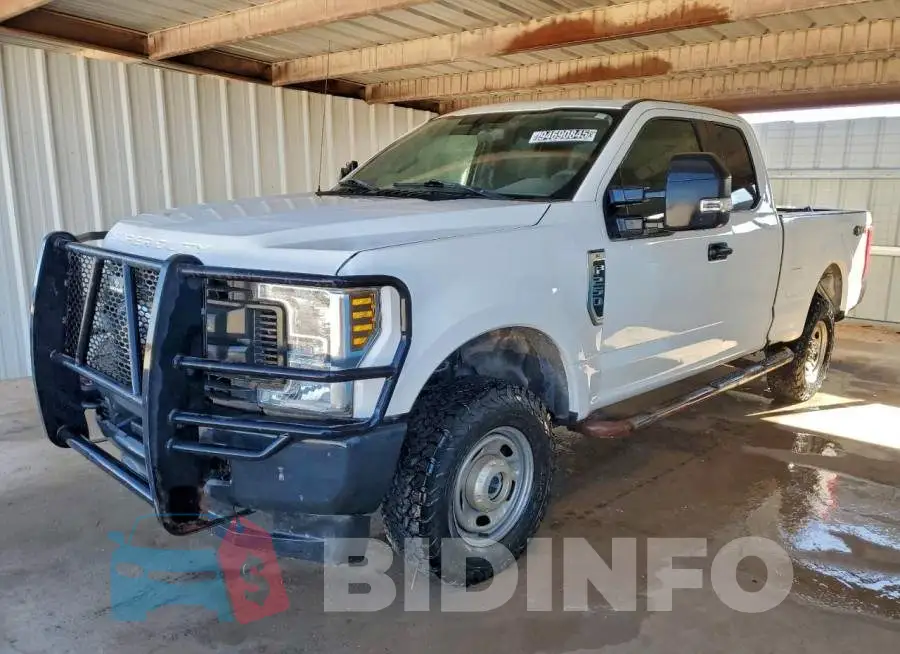 1FT7X2B68KEC62815 Photo# 1