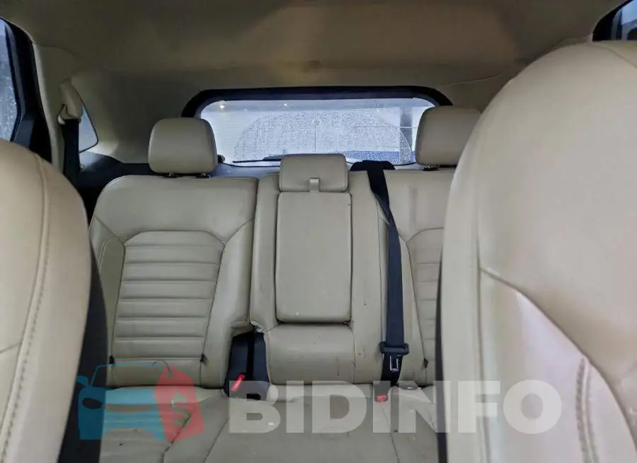 2FMPK4J85HBC35083 Photo# 10