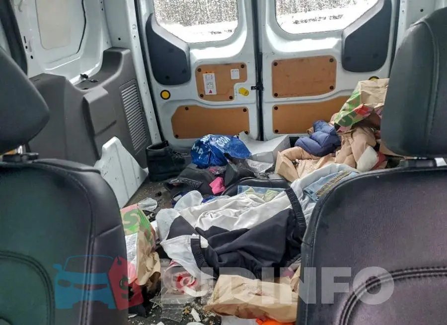 NM0LS6E27L1452091 Photo# 10