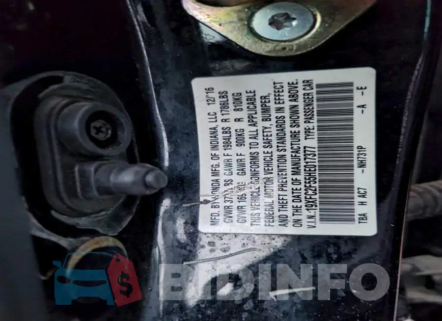19XFC2F55HE017377 Photo# 12