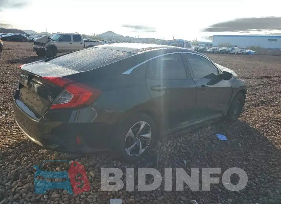 19XFC2F62LE017919 Photo# 3