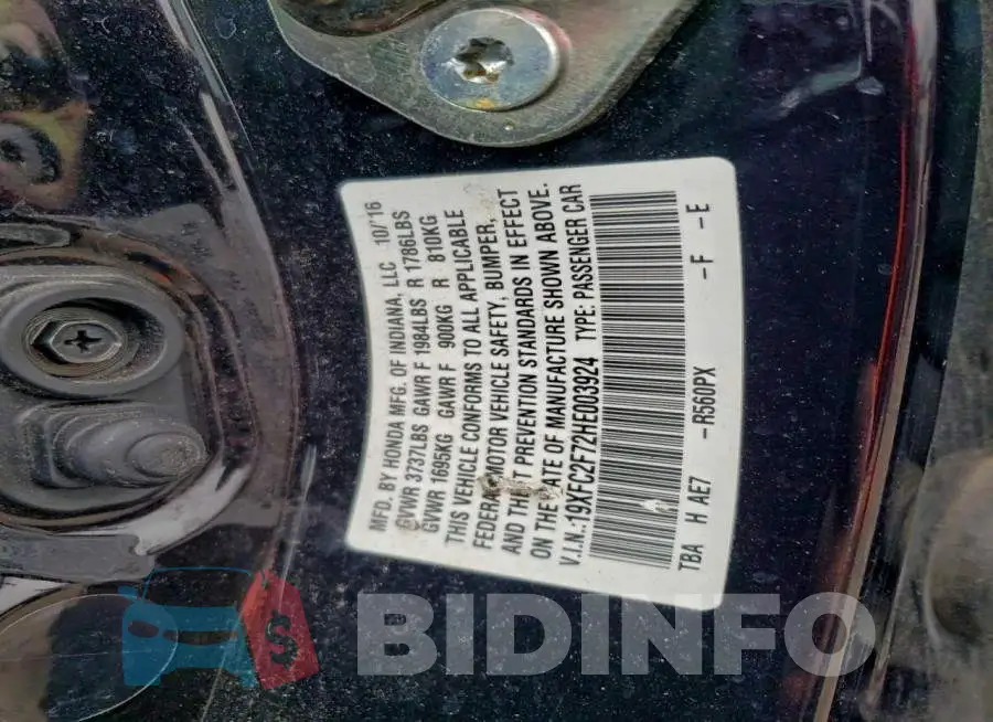 19XFC2F72HE003924 Photo# 12