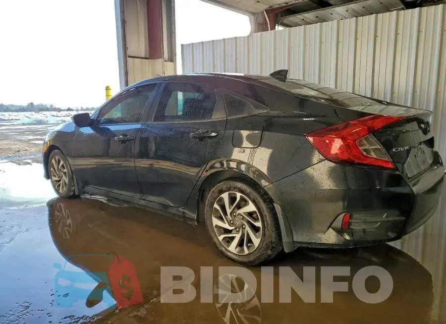 19XFC2F73HE224710 Photo# 2