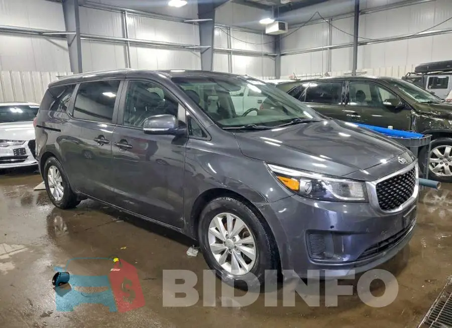 KNDMB5C1XH6313207 Photo# 4