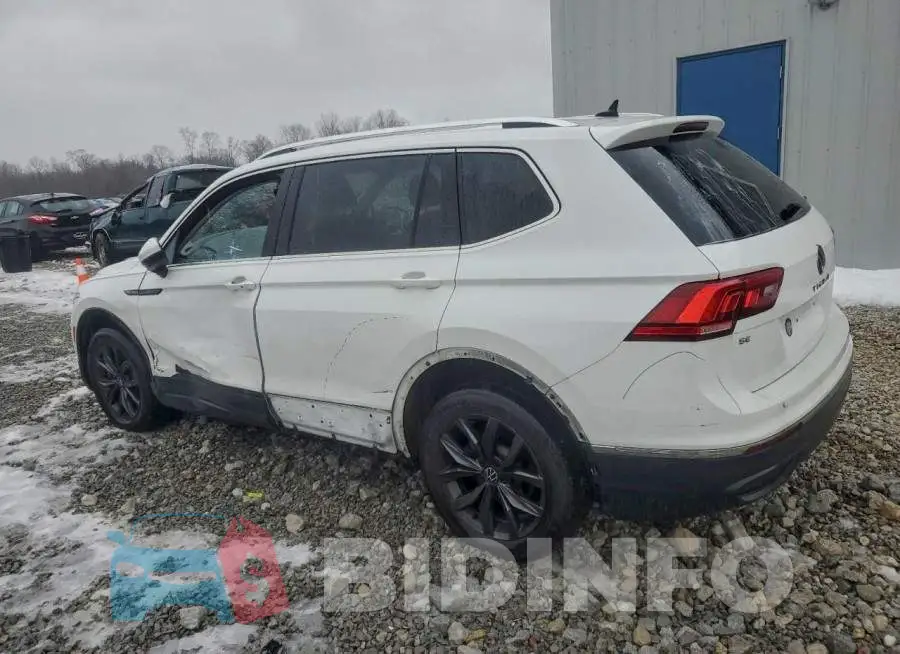 3VV3B7AX7NM171670 Photo# 2
