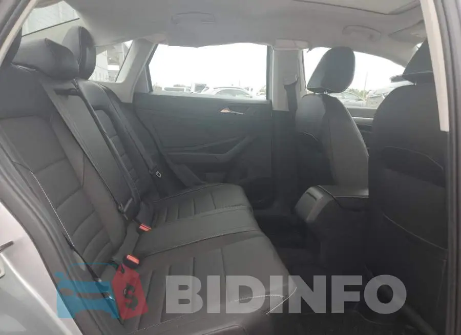 3VW7M7BU7RM036724 Photo# 10