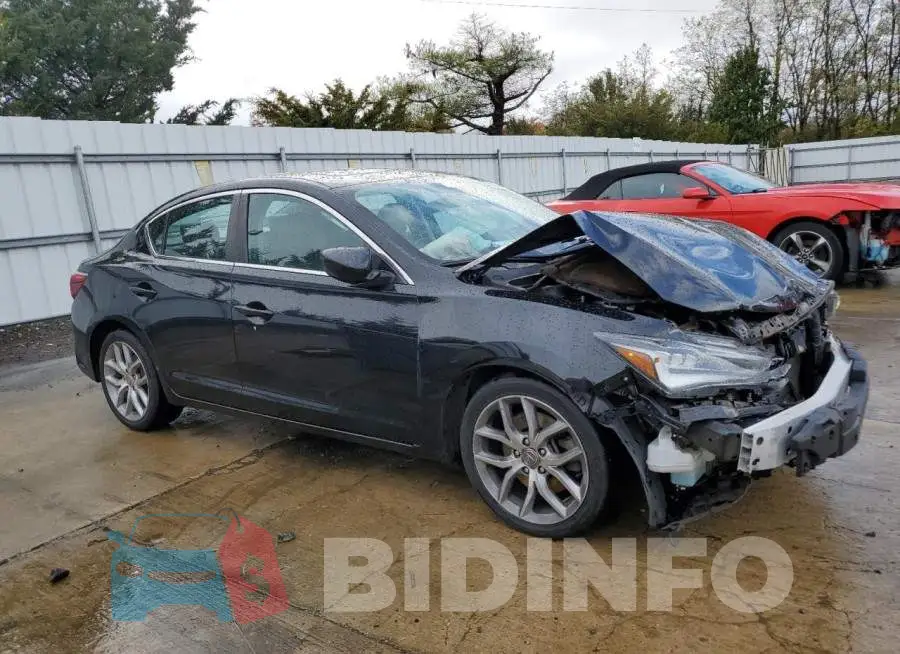 19UDE2F32KA000984 Photo# 4