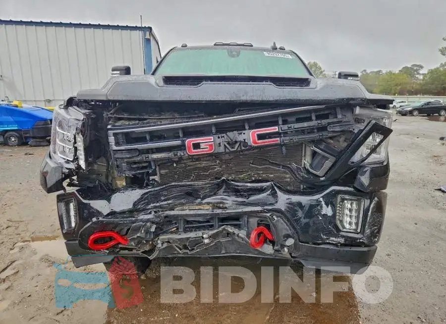 1GT49PE78NF210145 Photo# 5