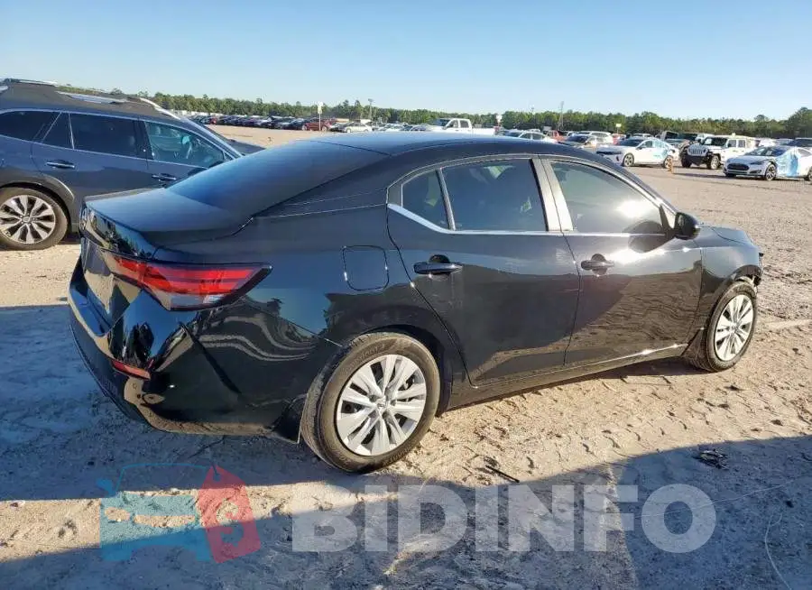 3N1AB8BV3NY210257 Photo# 3