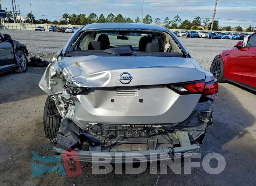 3N1AB8BV4NY303529 Photo# 6