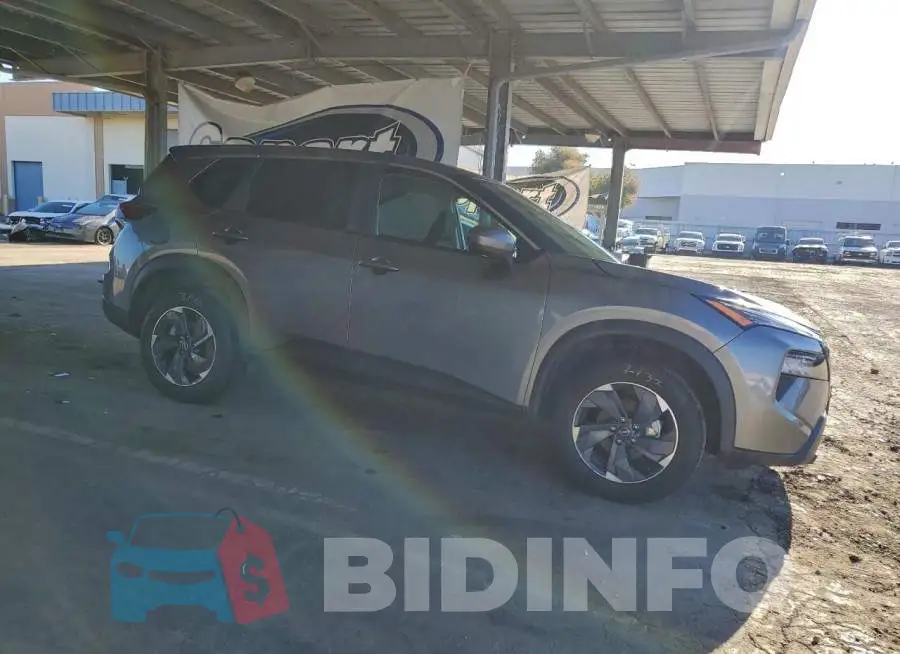 5N1BT3BA6SC802072 Photo# 4
