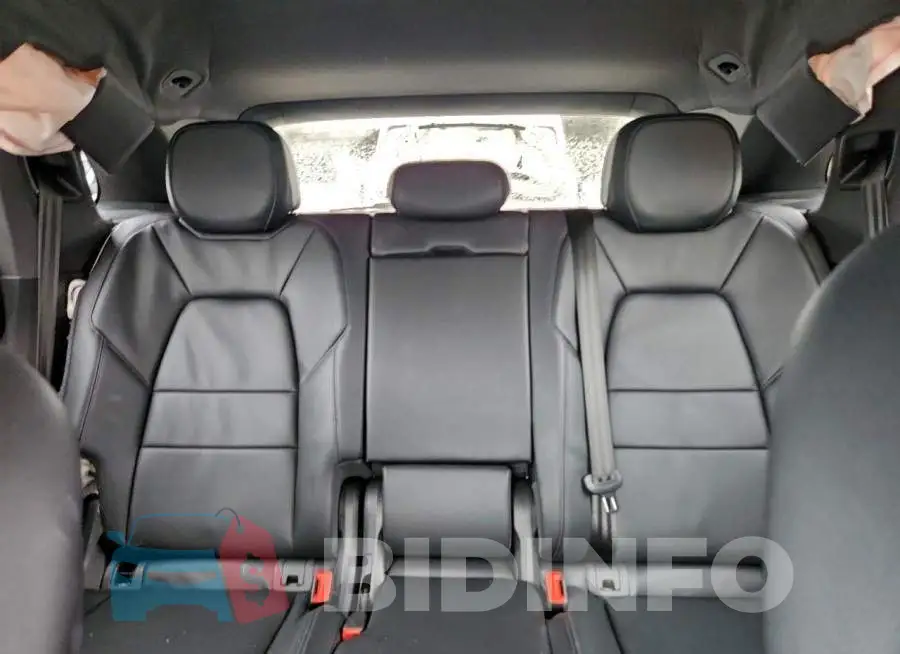 WP1AA2AY6RDA12255 Photo# 10