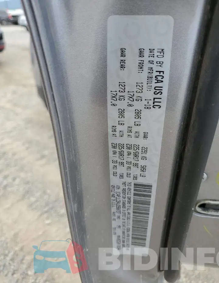 1C4PJLCB4JD560737 Photo# 13