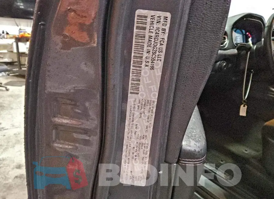 1C4RDJDG2SC554196 Photo# 13
