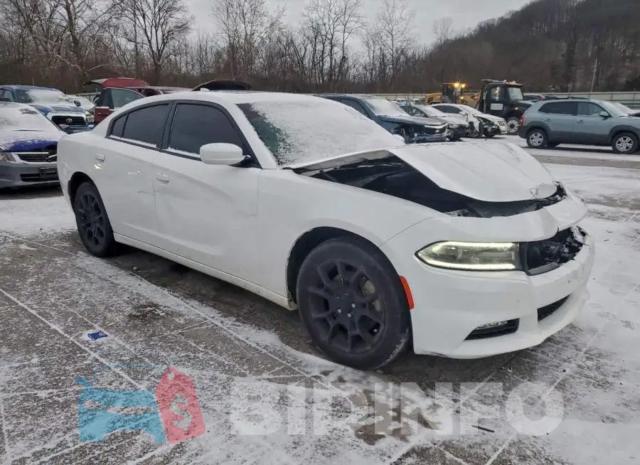 2C3CDXJGXHH551893 Photo# 4