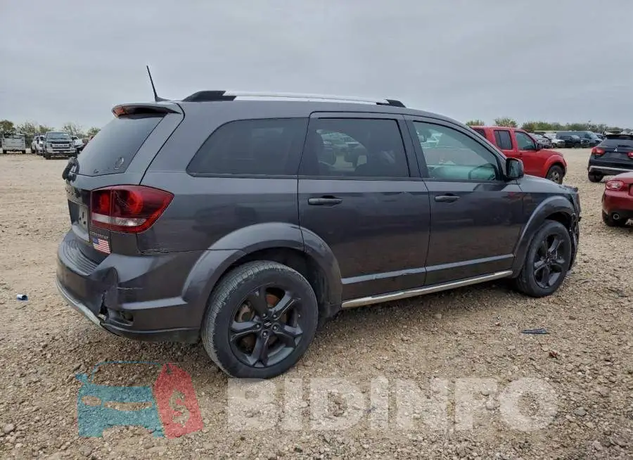 3C4PDCGB6LT254539 Photo# 3