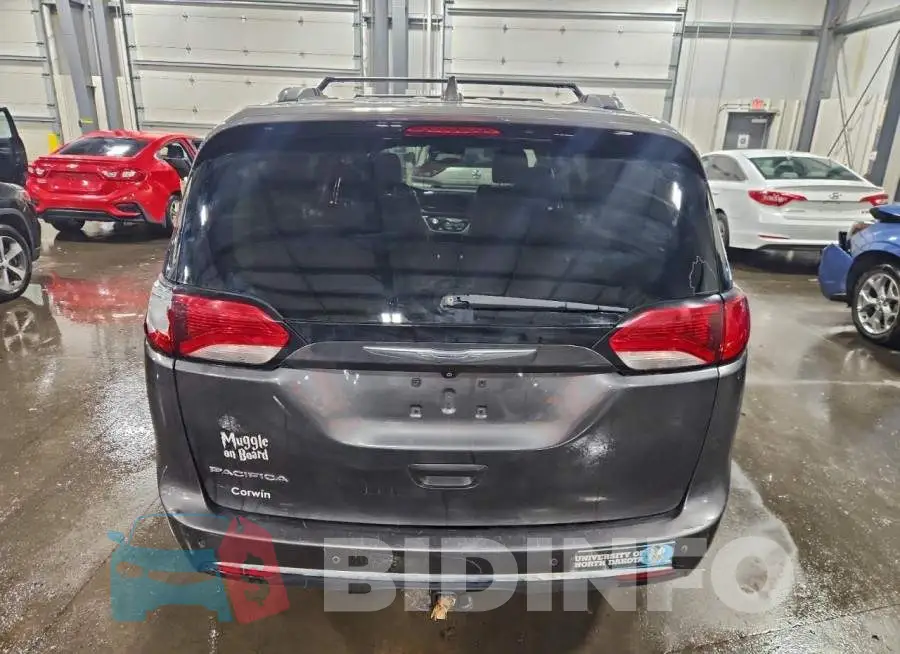 2C4RC1EG6HR777634 Photo# 6