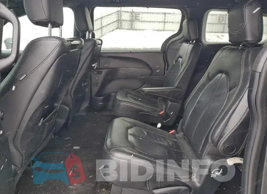2C4RC1EG7JR292134 Photo# 11