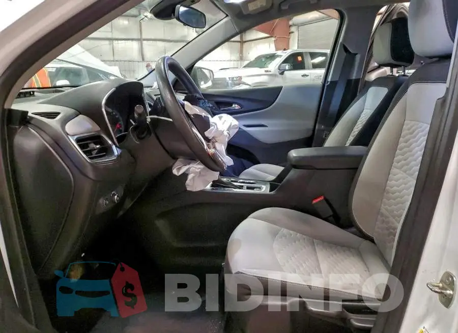 2GNAXHEV4L6212924 Photo# 7