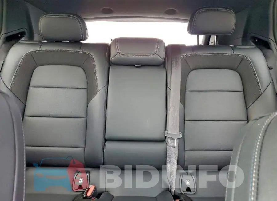 3GN7DLRP8RS262687 Photo# 10