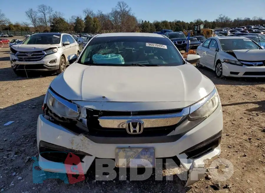 19XFC2F50HE024947 Photo# 5