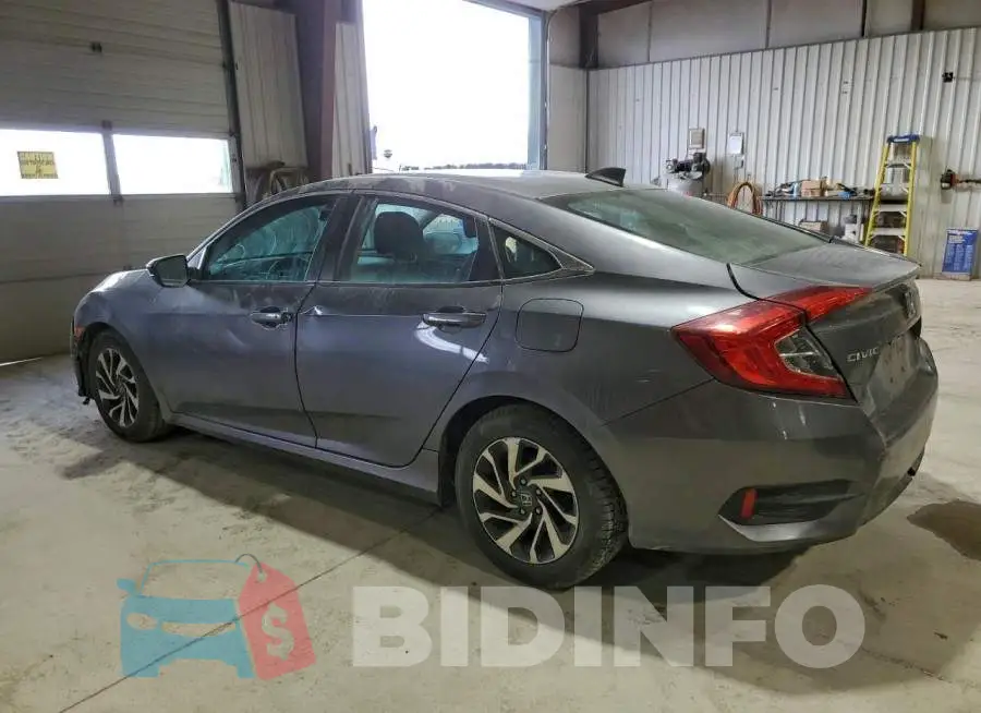 19XFC2F77HE231305 Photo# 2