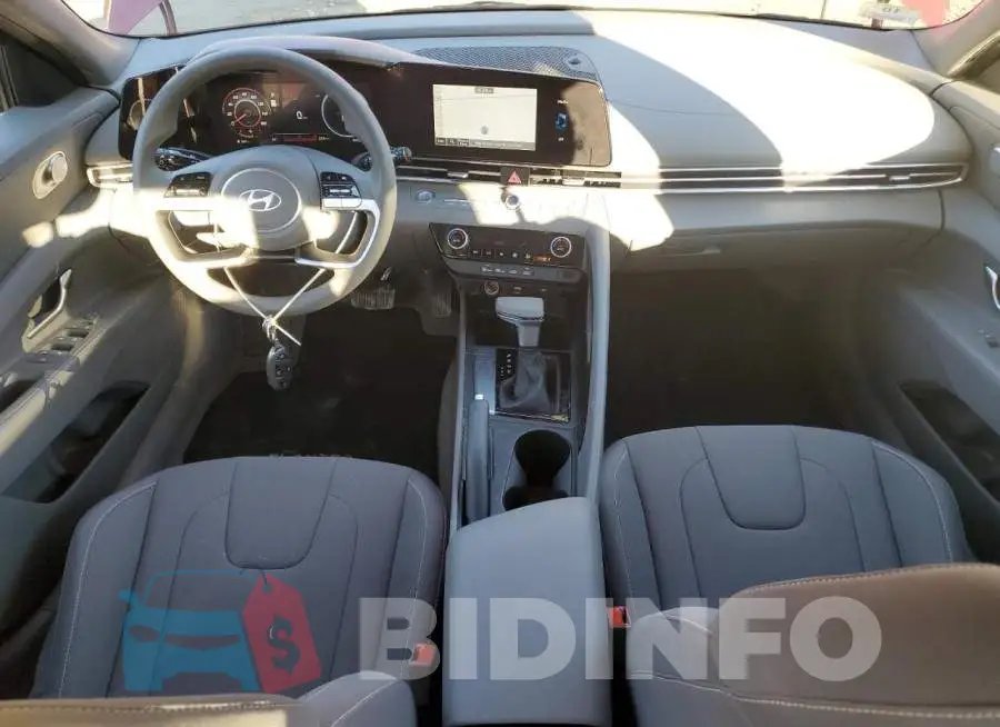 KMHLM4DG4RU847427 Photo# 8