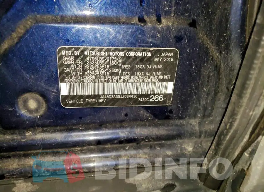 JA4AD3A30JZ064436 Photo# 13