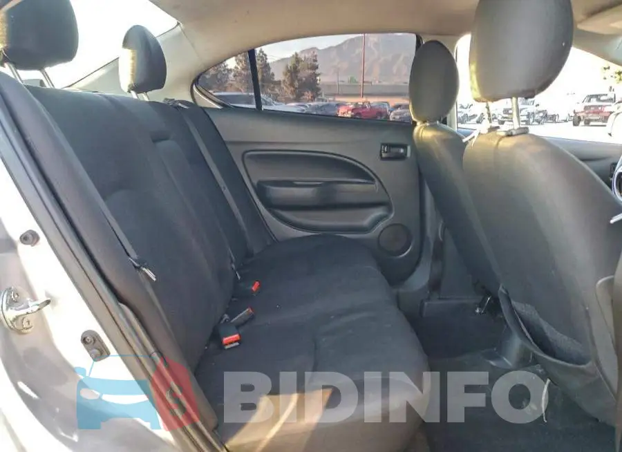 ML32F3FJ2HHF05369 Photo# 10