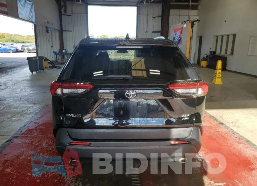 2T3A1RFV7KW062292 Photo# 6