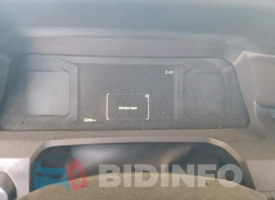 3TMKB5FN1SM047329 Photo# 9