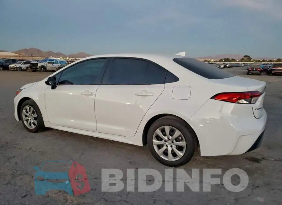 5YFB4MDE8RP174587 Photo# 2