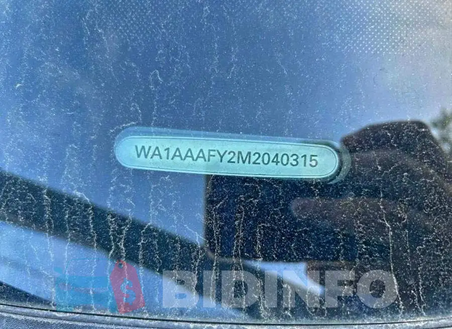 WA1AAAFY2M2040315 Photo# 10