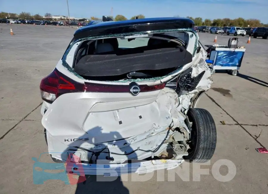 3N1CP5DVXPL540743 Photo# 6