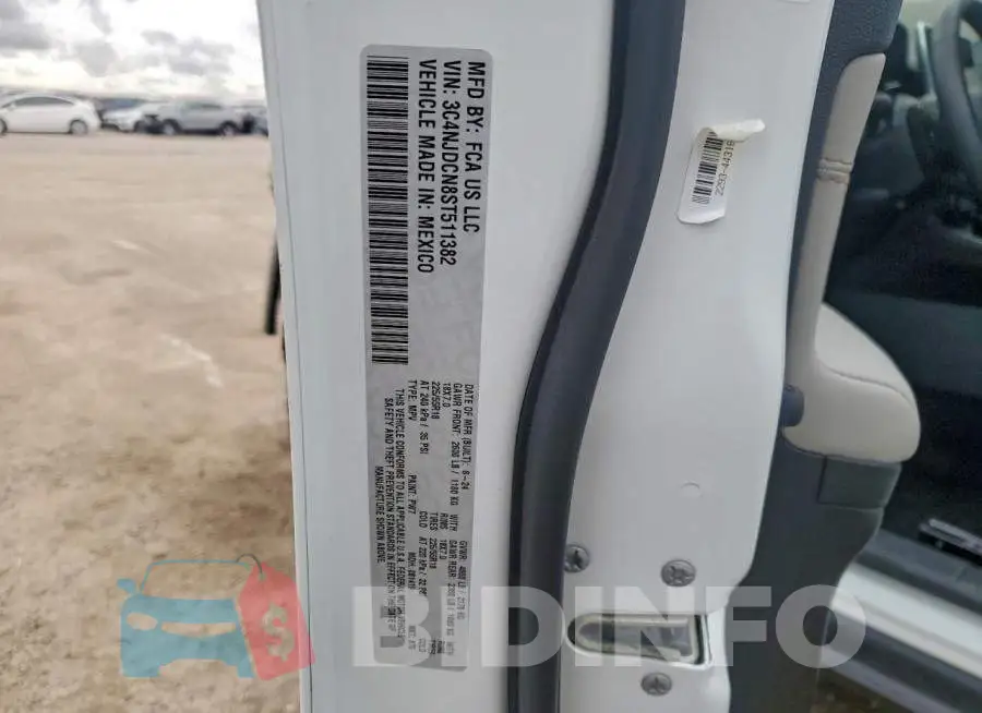 3C4NJDCN8ST511382 Photo# 14