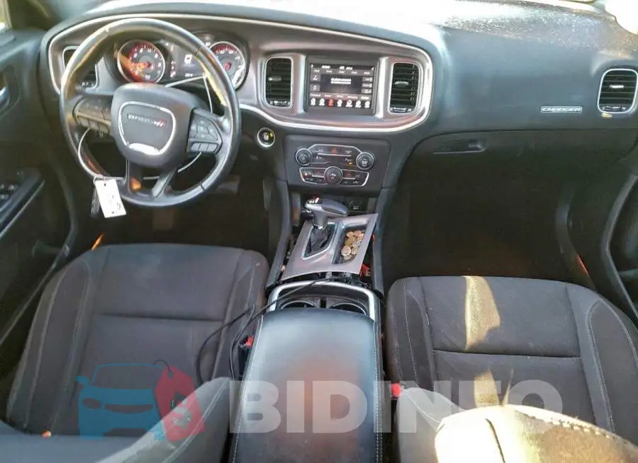 2C3CDXBG1KH729793 Photo# 8