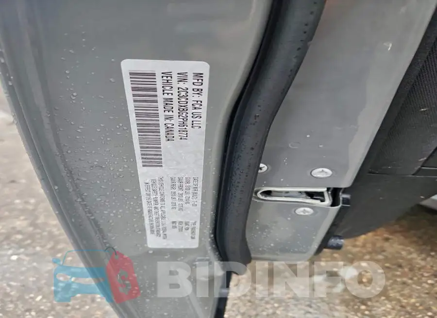 2C3CDXBG2PH618774 Photo# 12