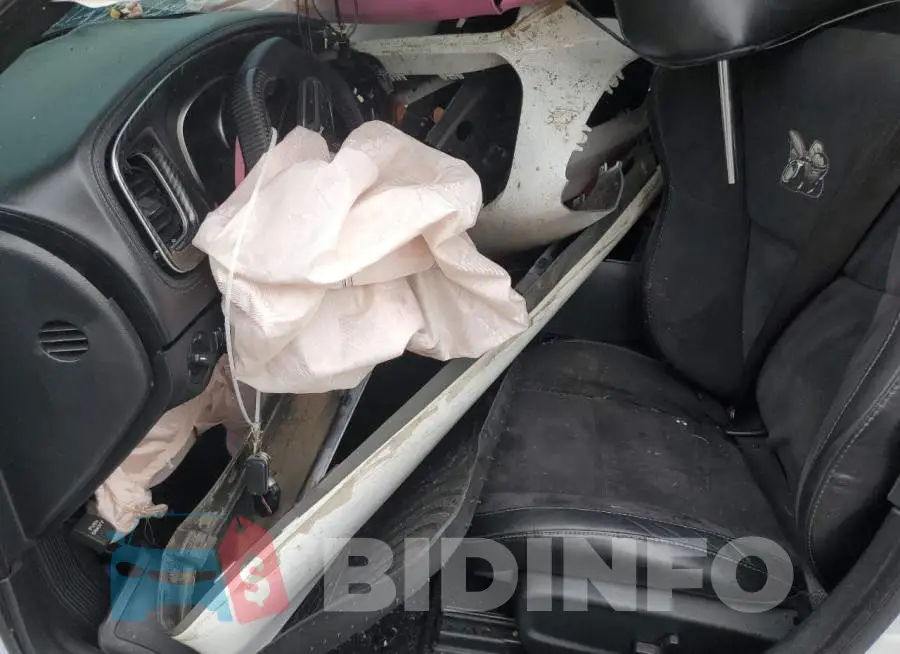 2C3CDXGJ3MH602017 Photo# 7