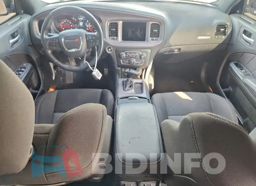 2C3CDXHG9PH683144 Photo# 8