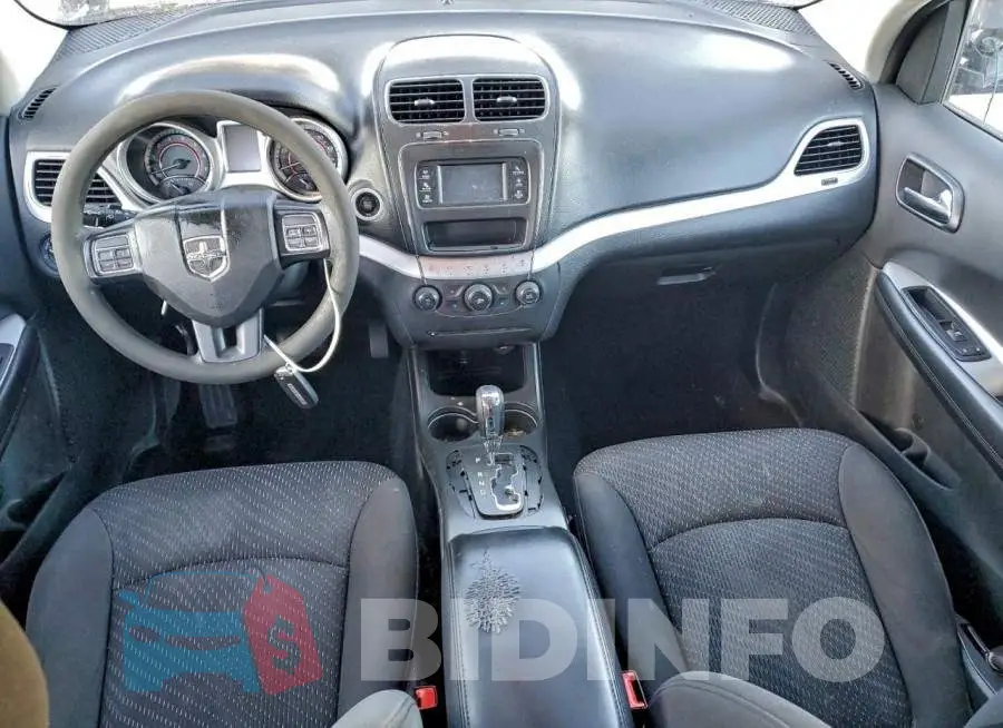 3C4PDCAB9HT698935 Photo# 8