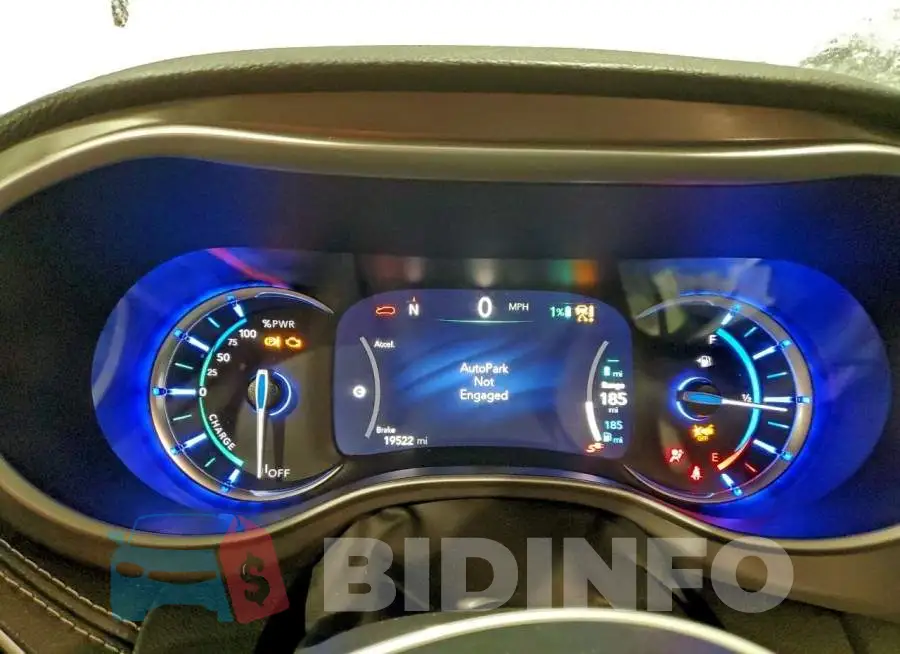 2C4RC1S7XSR572314 Photo# 9