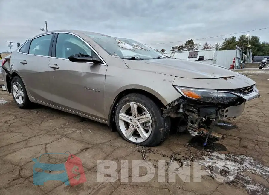1G1ZB5ST3NF191013 Photo# 4