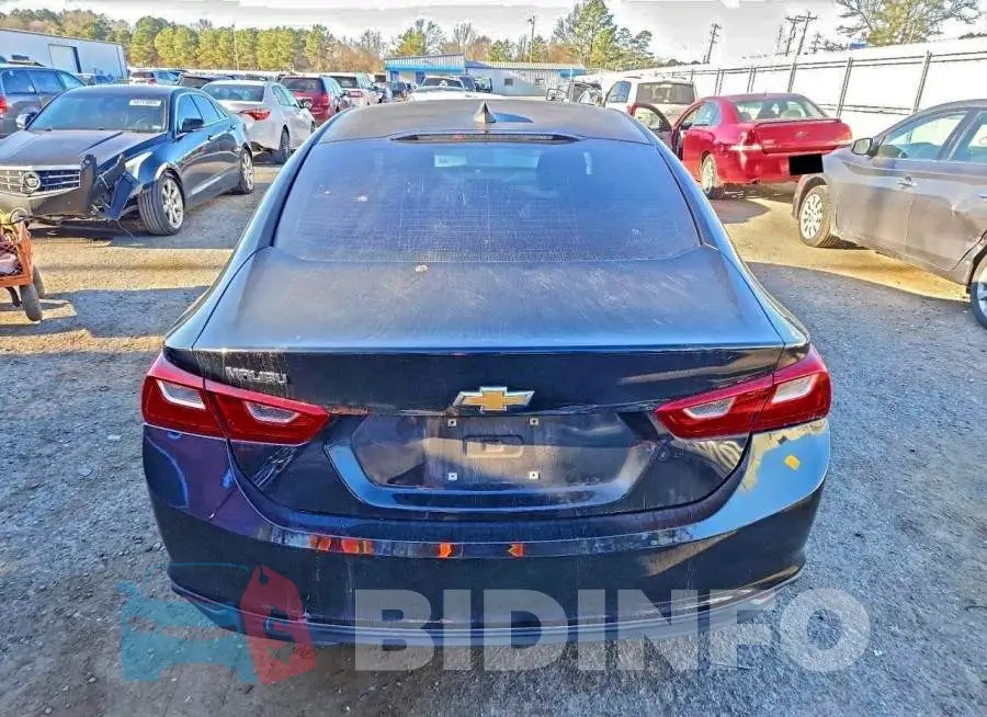 1G1ZB5STXHF256623 Photo# 6