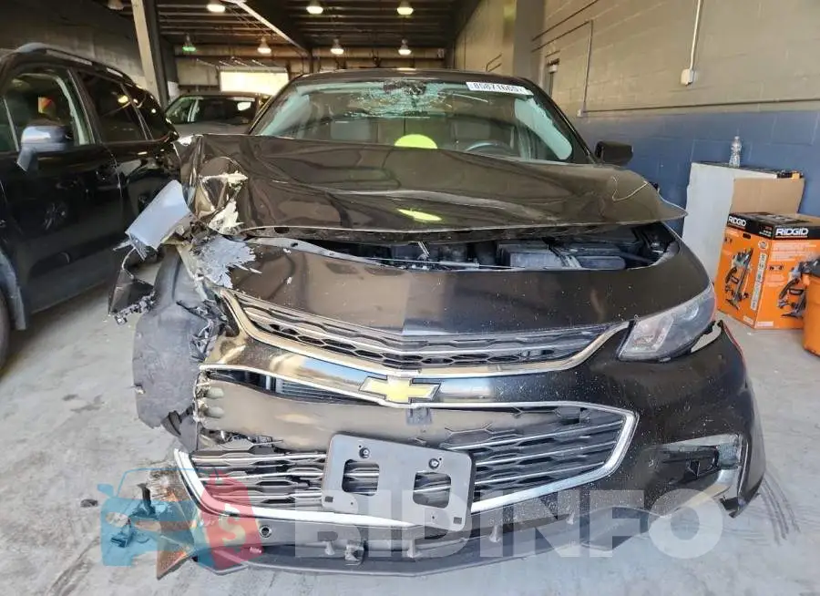 1G1ZD5ST1JF135396 Photo# 5