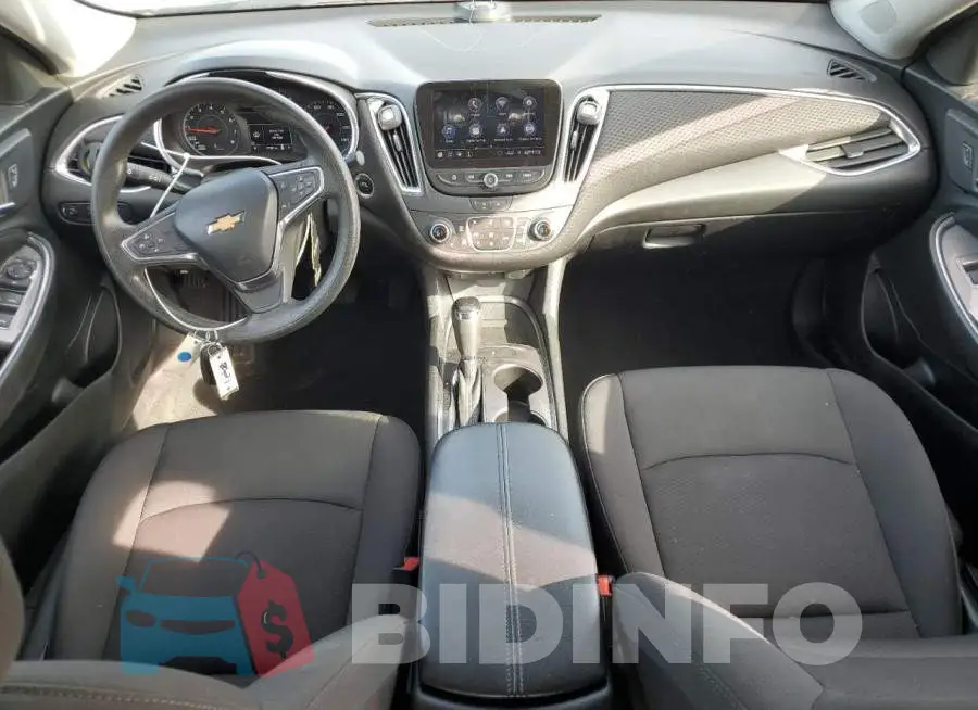 1G1ZD5ST4LF075018 Photo# 8