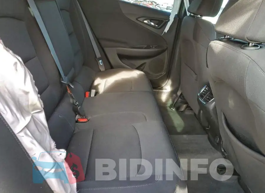 1G1ZD5ST8KF221046 Photo# 10