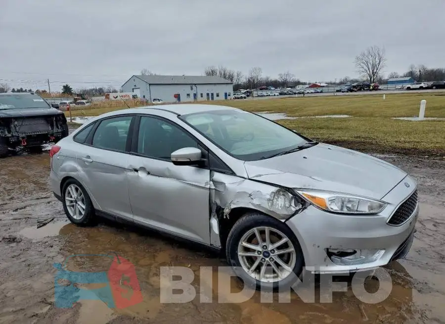 1FADP3F28JL258540 Photo# 4