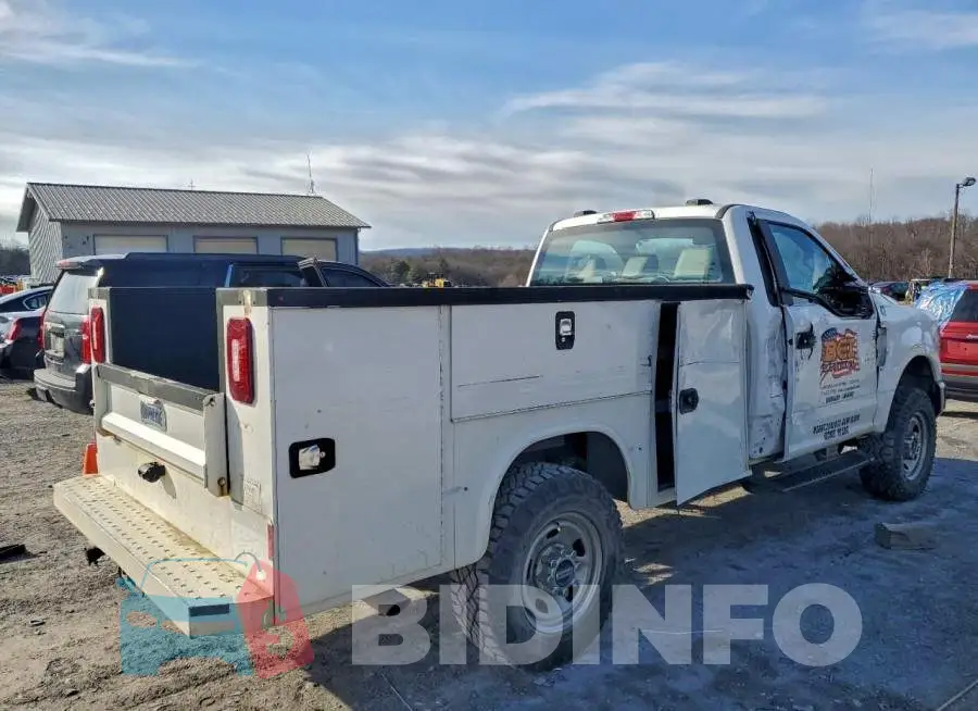 1FDRF3F63MED15186 Photo# 3