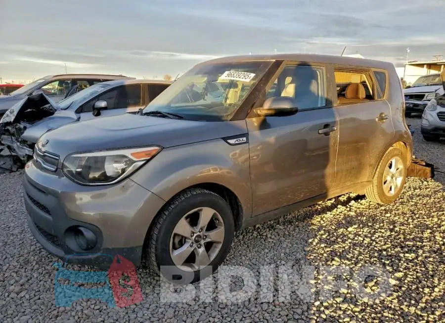 KNDJN2A2XH7486837 Photo# 1